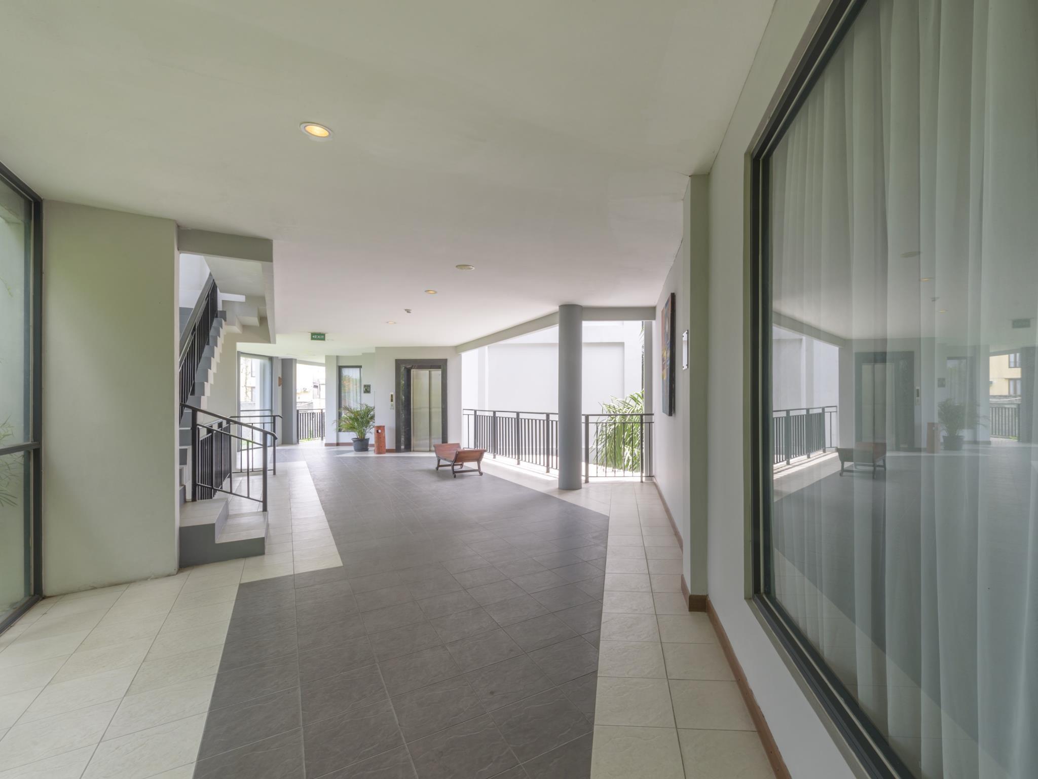 Umalas Hotel & Residence Seminyak Kültér fotó